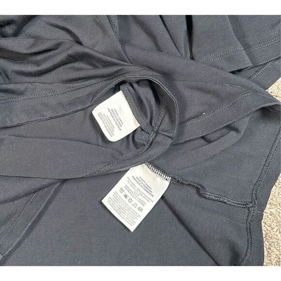 nike women’s S clothes bundle two short sleeve tops three pull on shorts black - Picture 6 of 11
